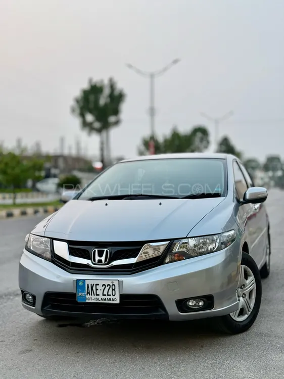 Honda City 2018 for Sale in Islamabad Image-1
