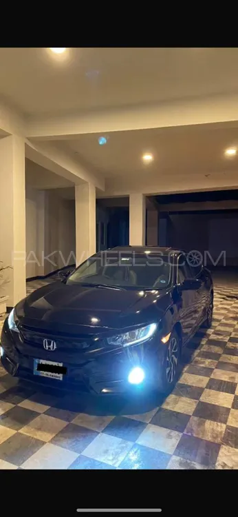 Honda Civic 2018 for Sale in Islamabad Image-1