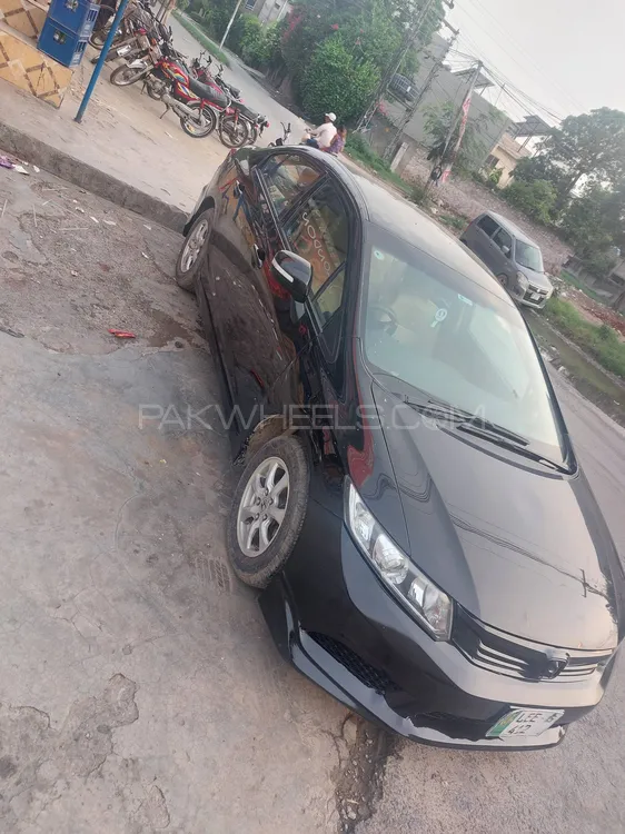 Honda Civic 2015 for Sale in Lahore Image-1