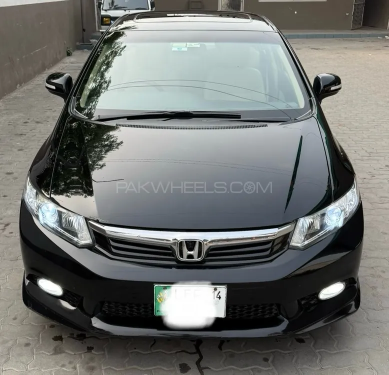 Honda Civic 2014 for Sale in Lahore Image-1