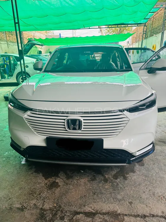 Honda HR-V 2023 for Sale in Mardan Image-1