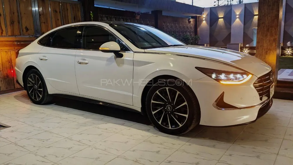 Hyundai Sonata 2021 for Sale in Karachi Image-1