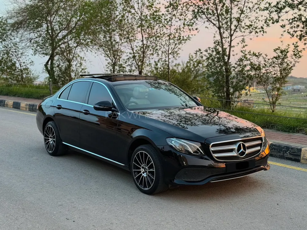 Mercedes Benz E Class 2017 for Sale in Wah cantt Image-1