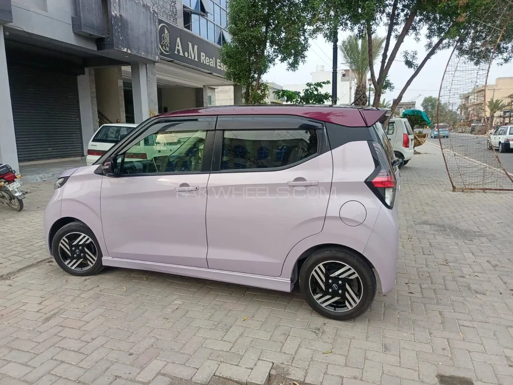 Nissan Dayz 2024 for Sale in Lahore Image-1