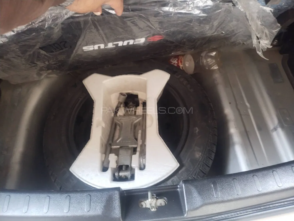 Suzuki Cultus 2019 for Sale in Lahore Image-1