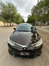 Toyota Corolla Axio Hybrid 1.5 2015 for Sale