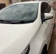 Toyota Corolla GLi 1.3 VVTi 2016 for Sale