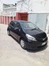 Toyota Vitz F 1.0 2013 for Sale