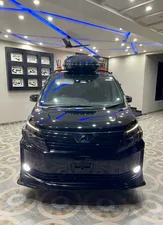 Toyota Voxy Hybrid X 2016 for Sale