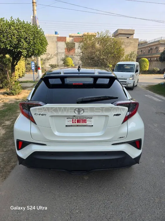Toyota C-HR 2019 for Sale in Lahore Image-1