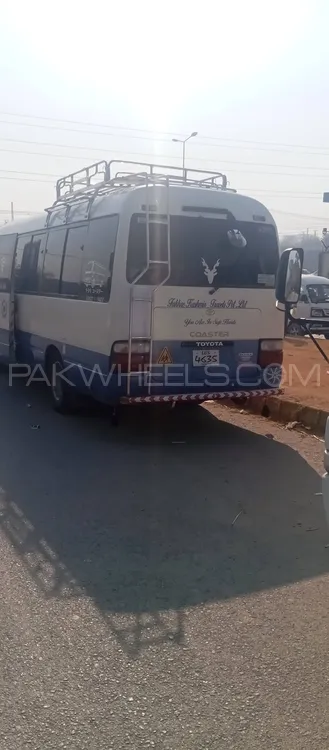 Toyota Coaster 1996 for Sale in Rawalpindi Image-1
