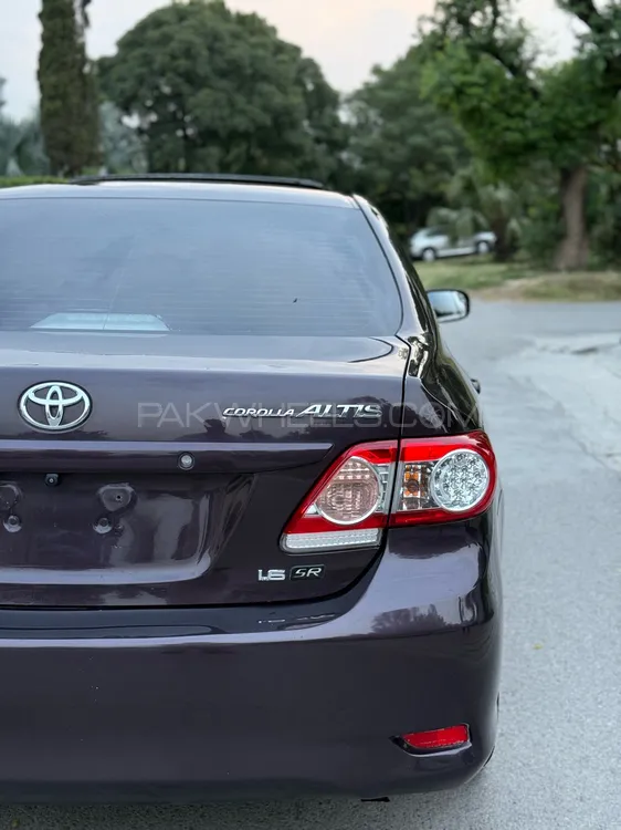Toyota Corolla 2012 for Sale in Islamabad Image-1