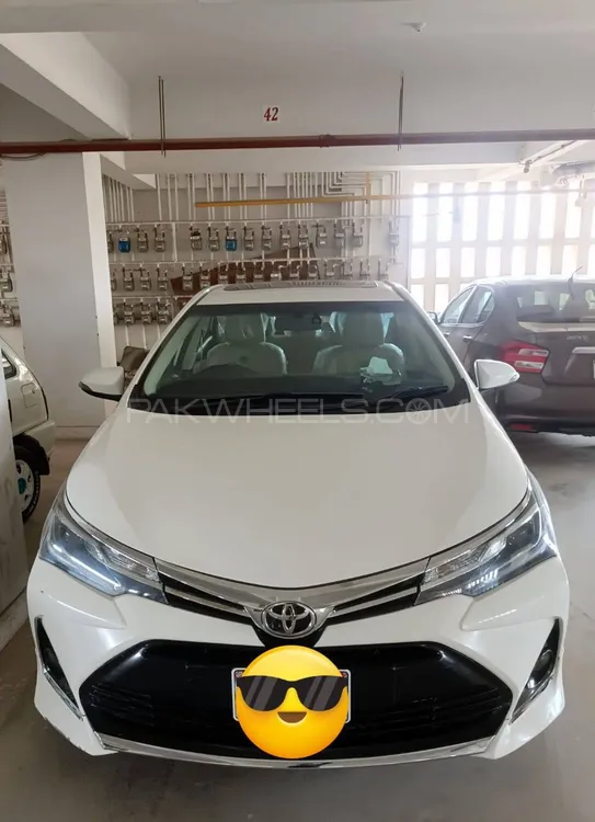 Toyota Corolla 2020 for Sale in Karachi Image-1