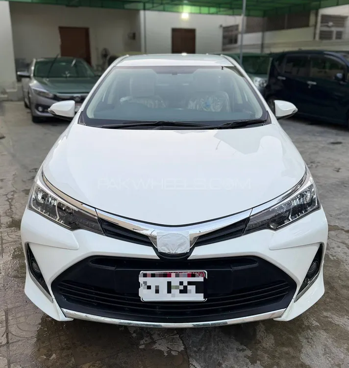 Toyota Corolla 2021 for Sale in Karachi Image-1