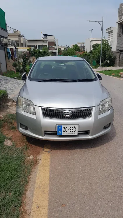 Toyota Corolla Axio 2007 for Sale in Islamabad Image-1