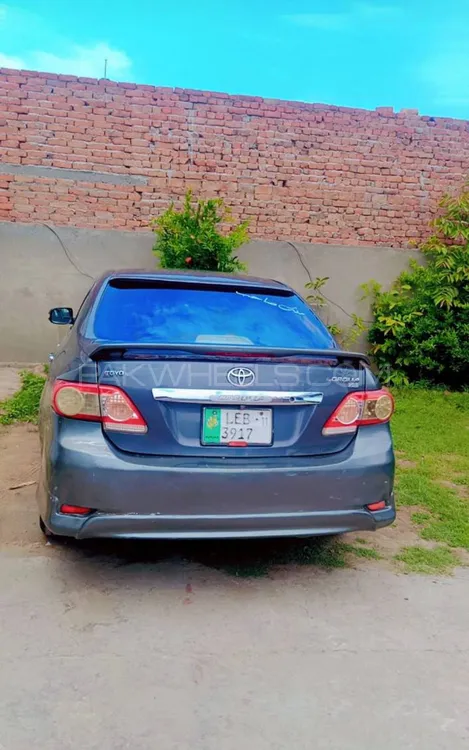 Toyota Corolla 2011 for Sale in Mandi bahauddin Image-1