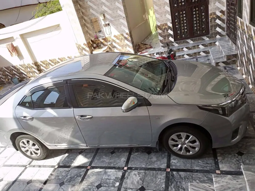 Toyota Corolla 2016 for Sale in Gujrat Image-1
