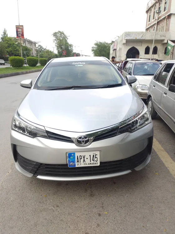 Toyota Corolla 2019 for Sale in Islamabad Image-1