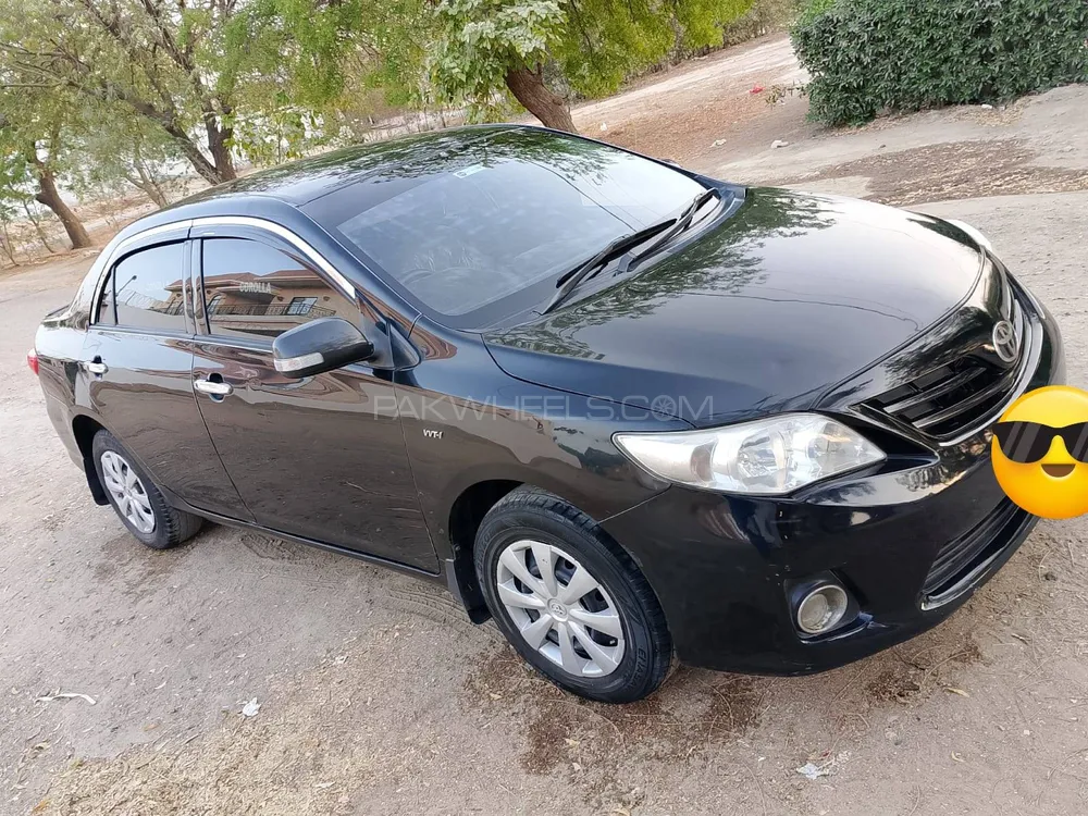 Toyota Corolla 2014 for Sale in Karachi Image-1