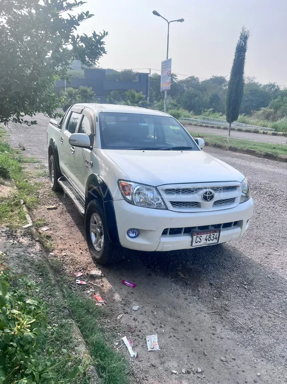 Toyota Hilux 2008 for Sale in Rawalpindi Image-1