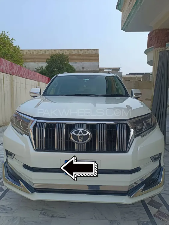 Toyota Prado 2009 for Sale in Mardan Image-1