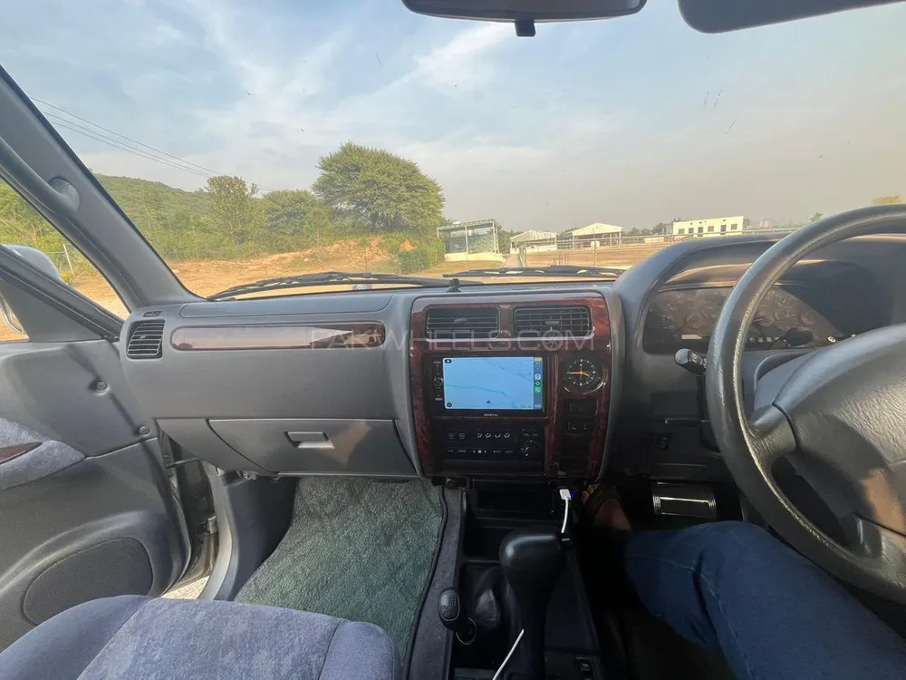 Toyota Prado 2000 for Sale in Islamabad Image-1
