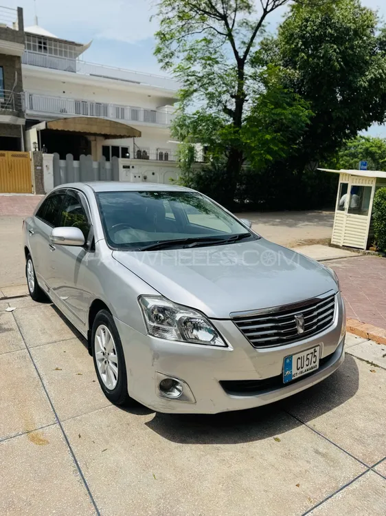Toyota Premio 2011 for Sale in Islamabad Image-1