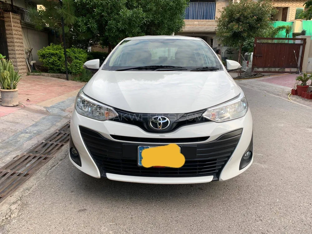 Toyota Yaris Sedan 2021 for Sale in Islamabad Image-1