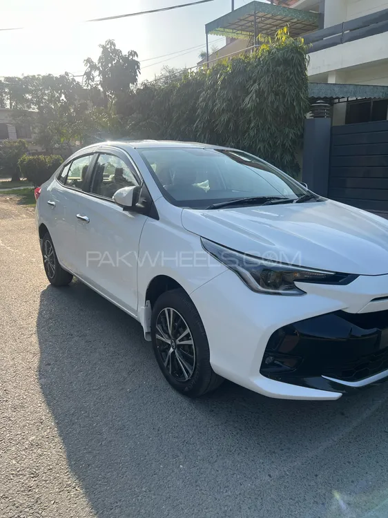 Toyota Yaris Sedan 2025 for Sale in Lahore Image-1