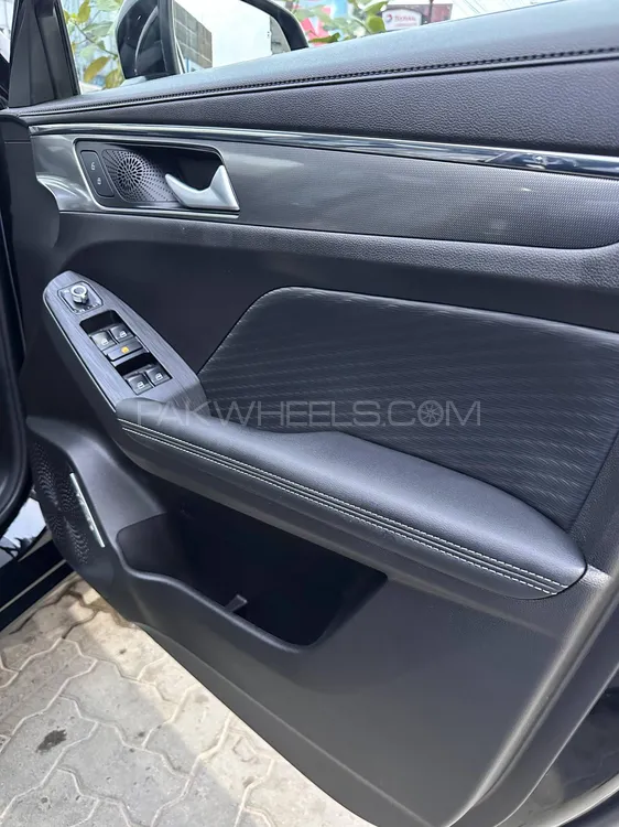 Haval Jolion 2025 for Sale in Peshawar Haval Jolion 2025 for Sale in Peshawar Image-13
