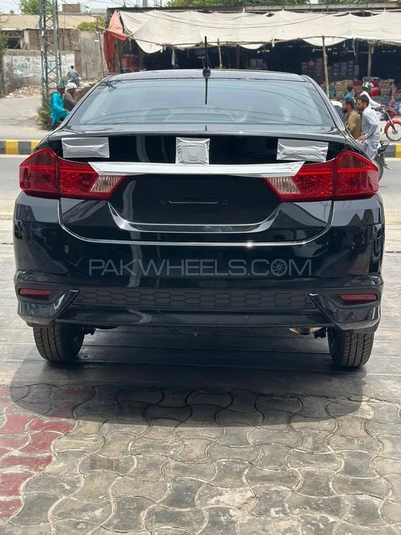 Honda City 2025 for Sale in Multan Image-1