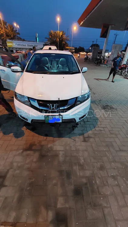 Honda City 2018 for Sale in Lahore Image-1