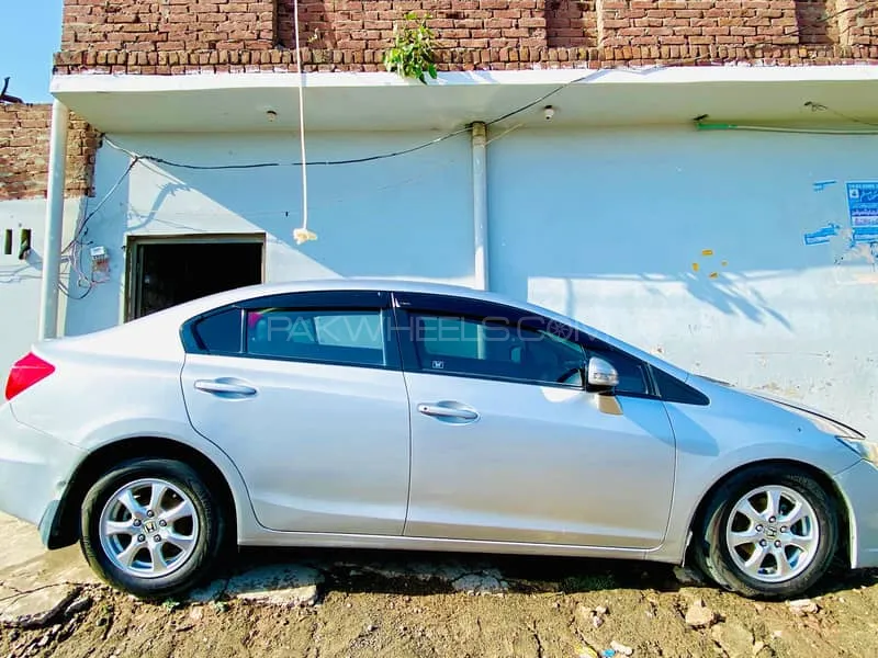 Honda Civic 2013 for Sale in Hafizabad Image-1