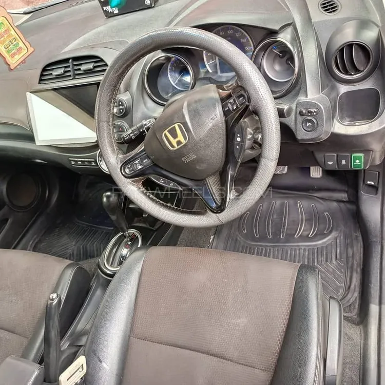 Honda Fit 2016 for Sale in Faisalabad Image-1