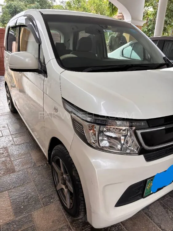 Honda N Wgn 2014 for Sale in Lahore Image-1