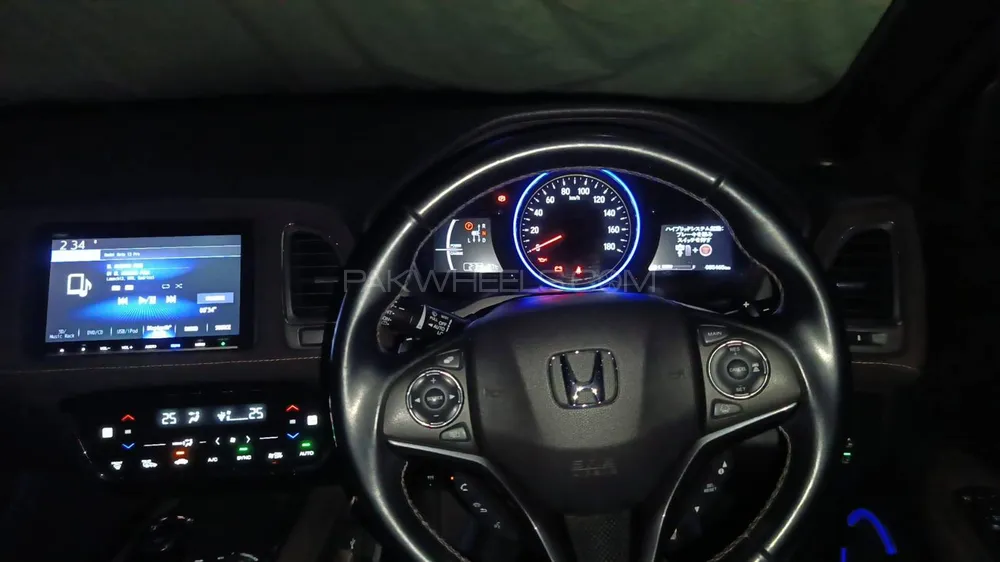 Honda Vezel 2019 for Sale in Rawalpindi Image-1