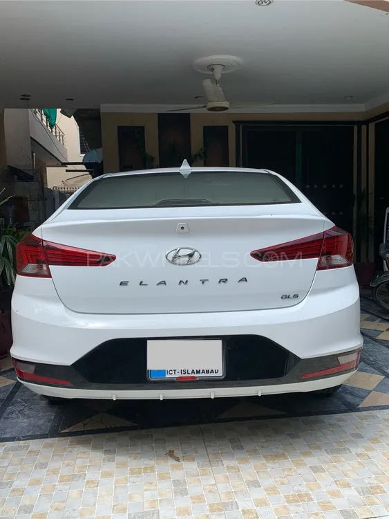 Hyundai Elantra 2022 for Sale in Lahore Image-1