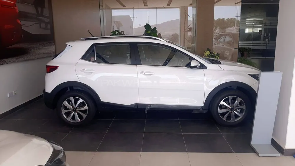 KIA Stonic 2025 for Sale in Quetta Image-1