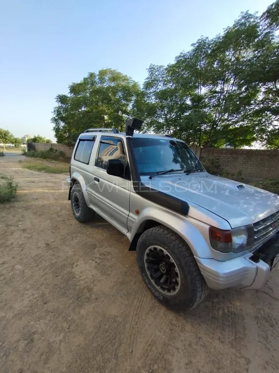 Mitsubishi Pajero 1986 for Sale in Taxila Image-1