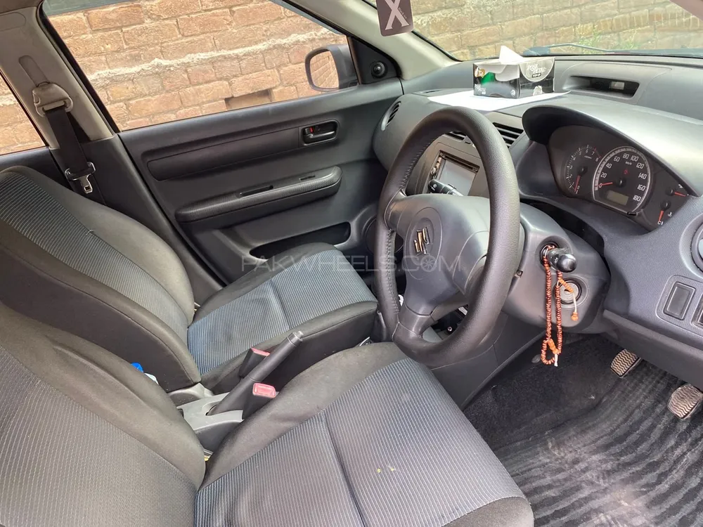 Suzuki Swift 2013 for Sale in Islamabad Suzuki Swift 2013 for Sale in Islamabad Image-9