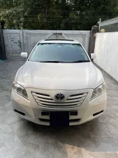Toyota Camry Up-Spec Automatic 2.4 2008 for Sale