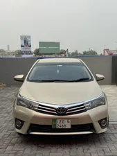 Toyota Corolla Altis CVT-i 1.8 2014 for Sale