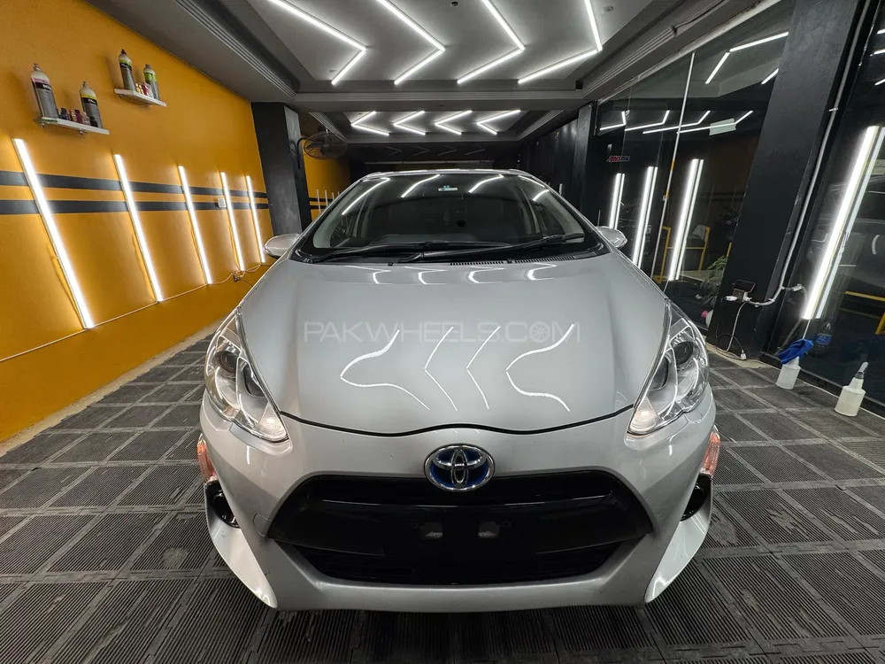 Toyota Aqua 2015 for Sale in Lahore Image-1