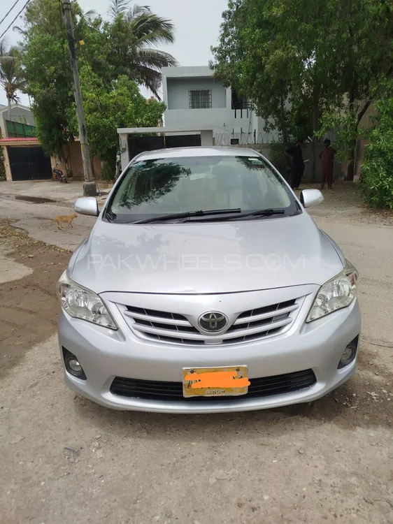 Toyota Corolla 2012 for Sale in Karachi Image-1