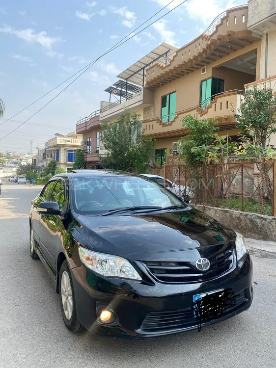 Toyota Corolla 2013 for Sale in Islamabad Image-1