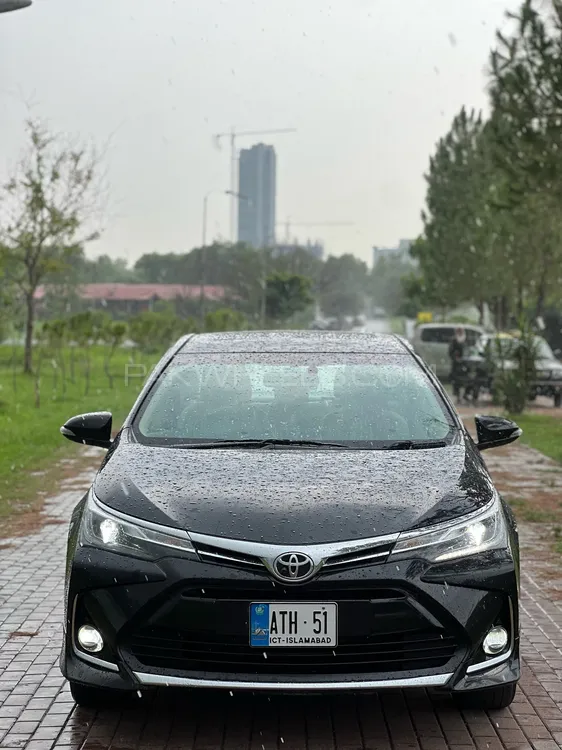 Toyota Corolla 2021 for Sale in Islamabad Image-1