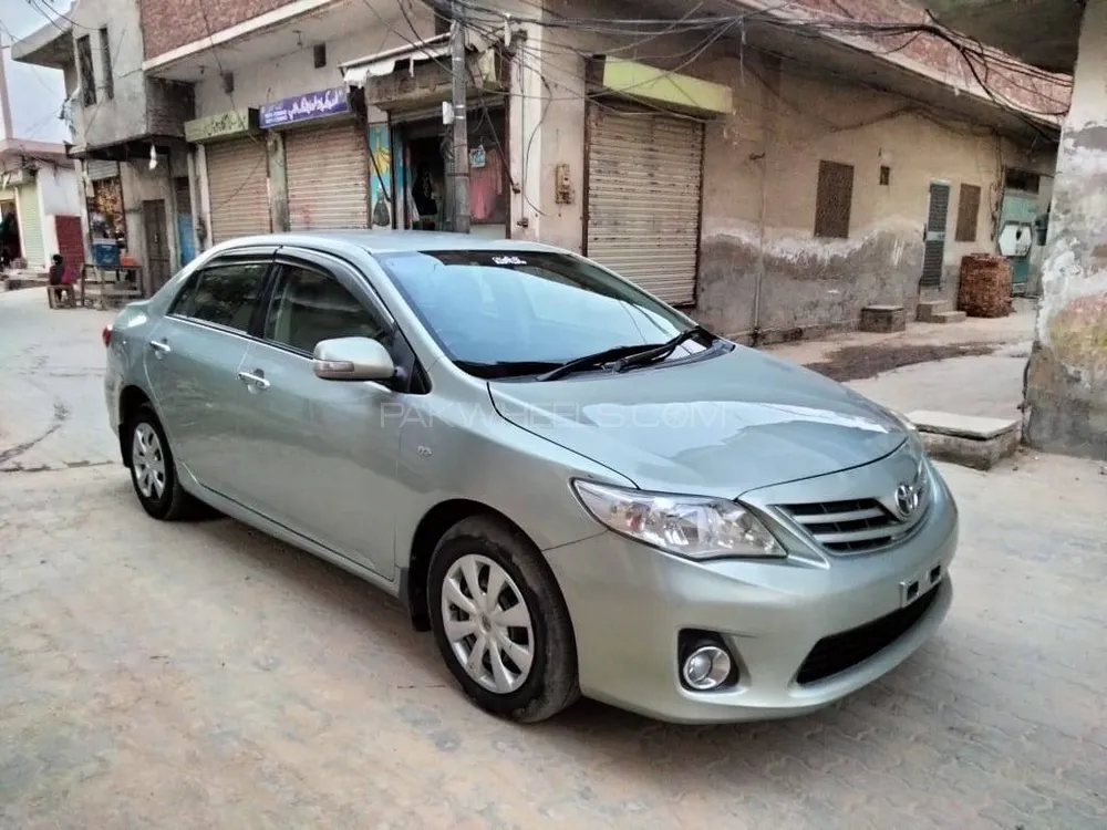 Toyota Corolla 2011 for Sale in Okara Image-1
