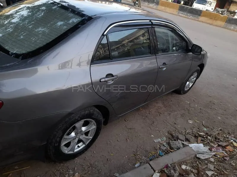 Toyota Corolla 2014 for Sale in Karachi Image-1