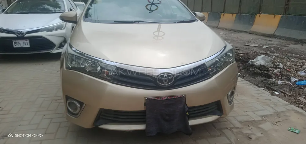 Toyota Corolla 2016 for Sale in Karachi Image-1