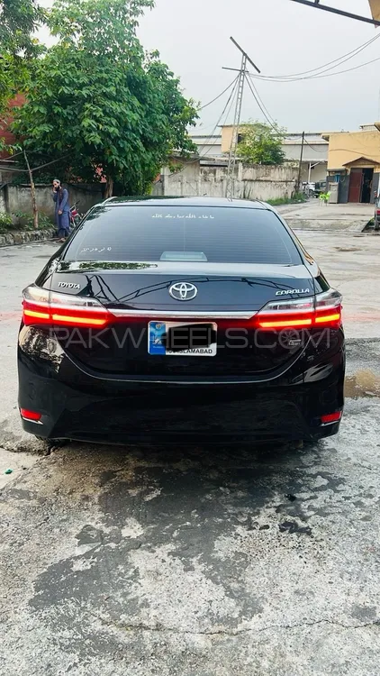 Toyota Corolla 2018 for Sale in Islamabad Image-1